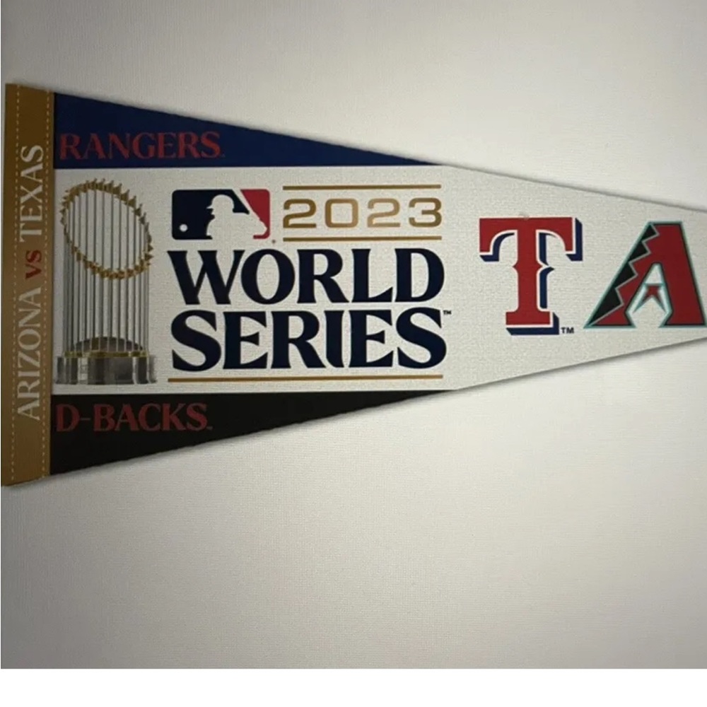 World Series premium felt pennant official rangers vs diamond backs